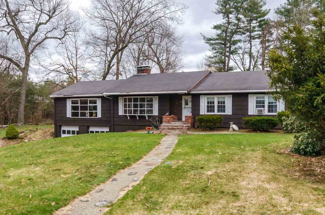 133 Marsh Road Pelham, NH 03076 - Photo 2 of 40