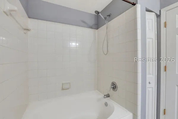 $189,000 | 50 Pebble Beach Cove, Unit H116, Bluffton, SC 29910