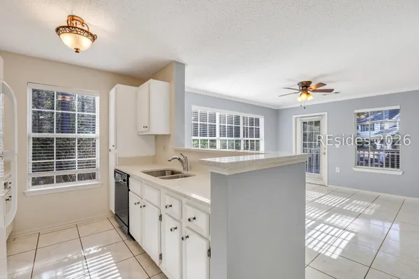 $189,000 | 50 Pebble Beach Cove, Unit H116, Bluffton, SC 29910