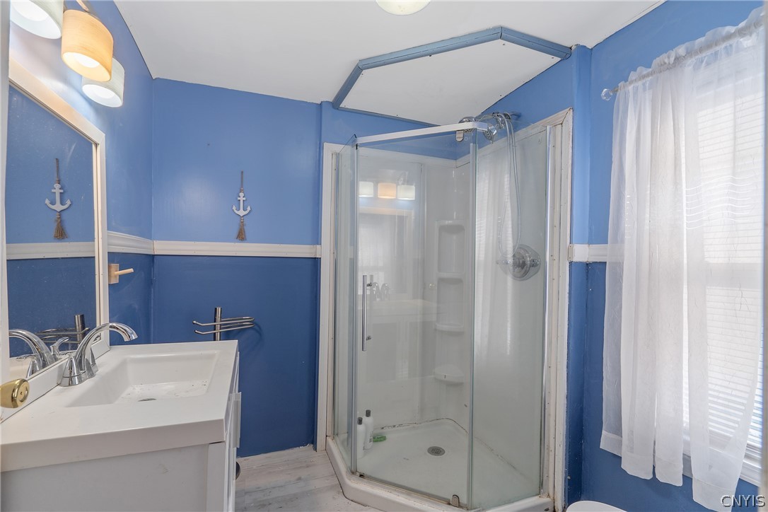228 13th Avenue Vienna, NY 13157 - Photo 16 of 38 Full bath located on first floor.