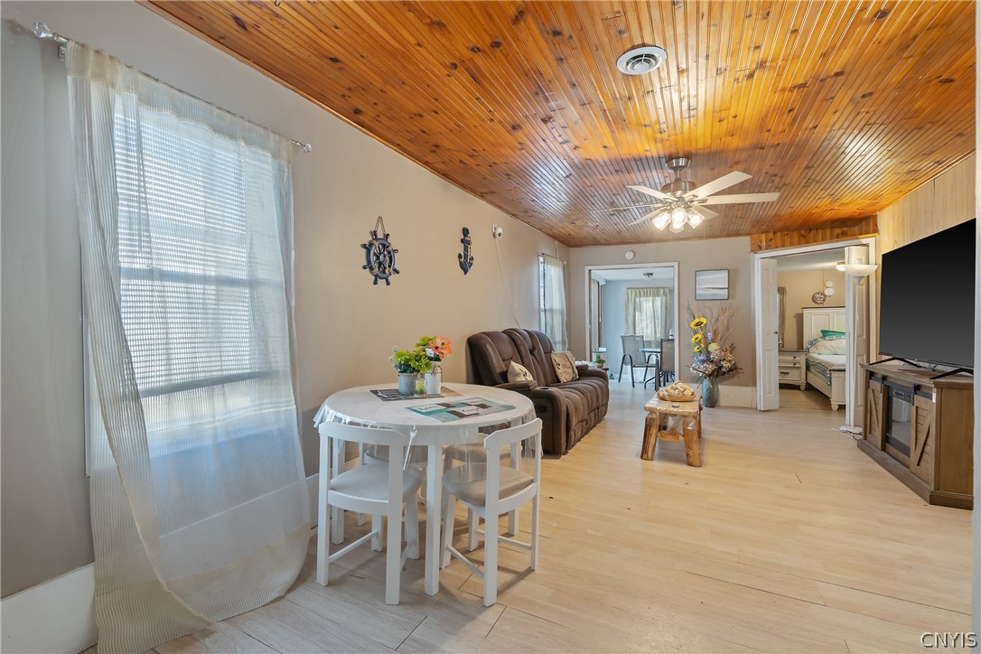 228 13th Avenue Vienna, NY 13157 - Photo 5 of 38 Dining Area/Living room combo