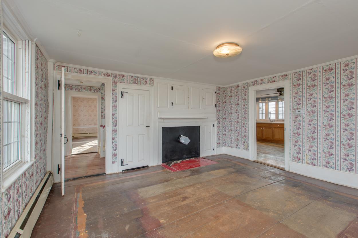 77 High Range Road Londonderry, NH 03053 - Photo 8 of 25
