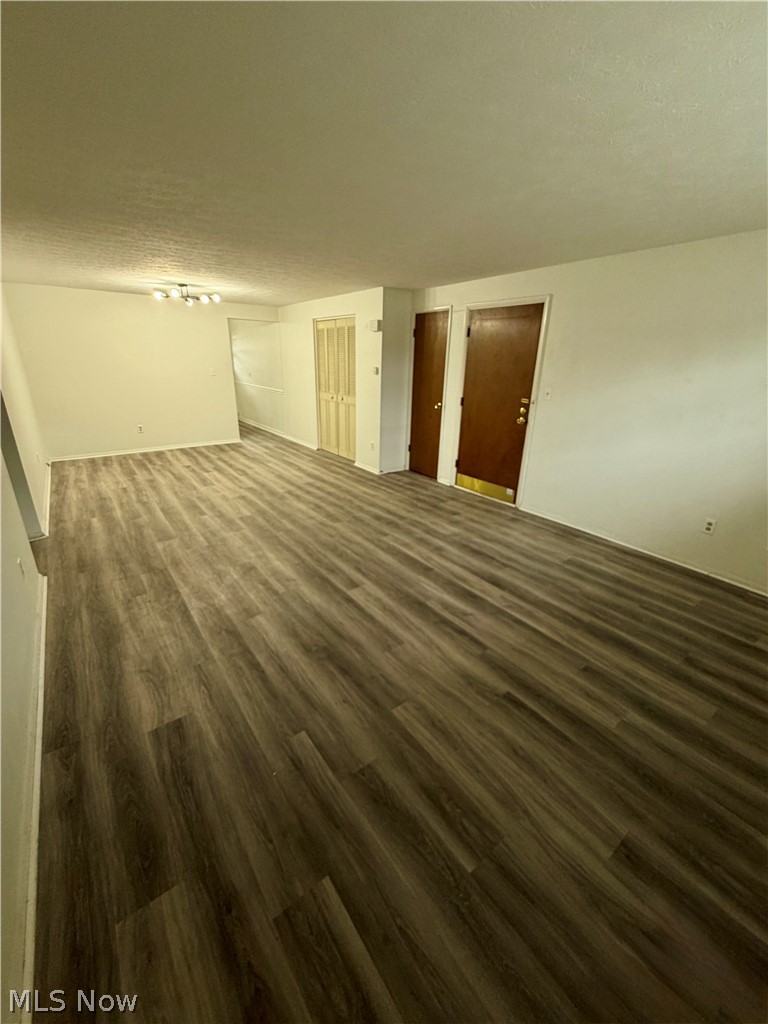 369 Shields Road, Unit 1 Youngstown, OH 44512 - Photo 3 of 15