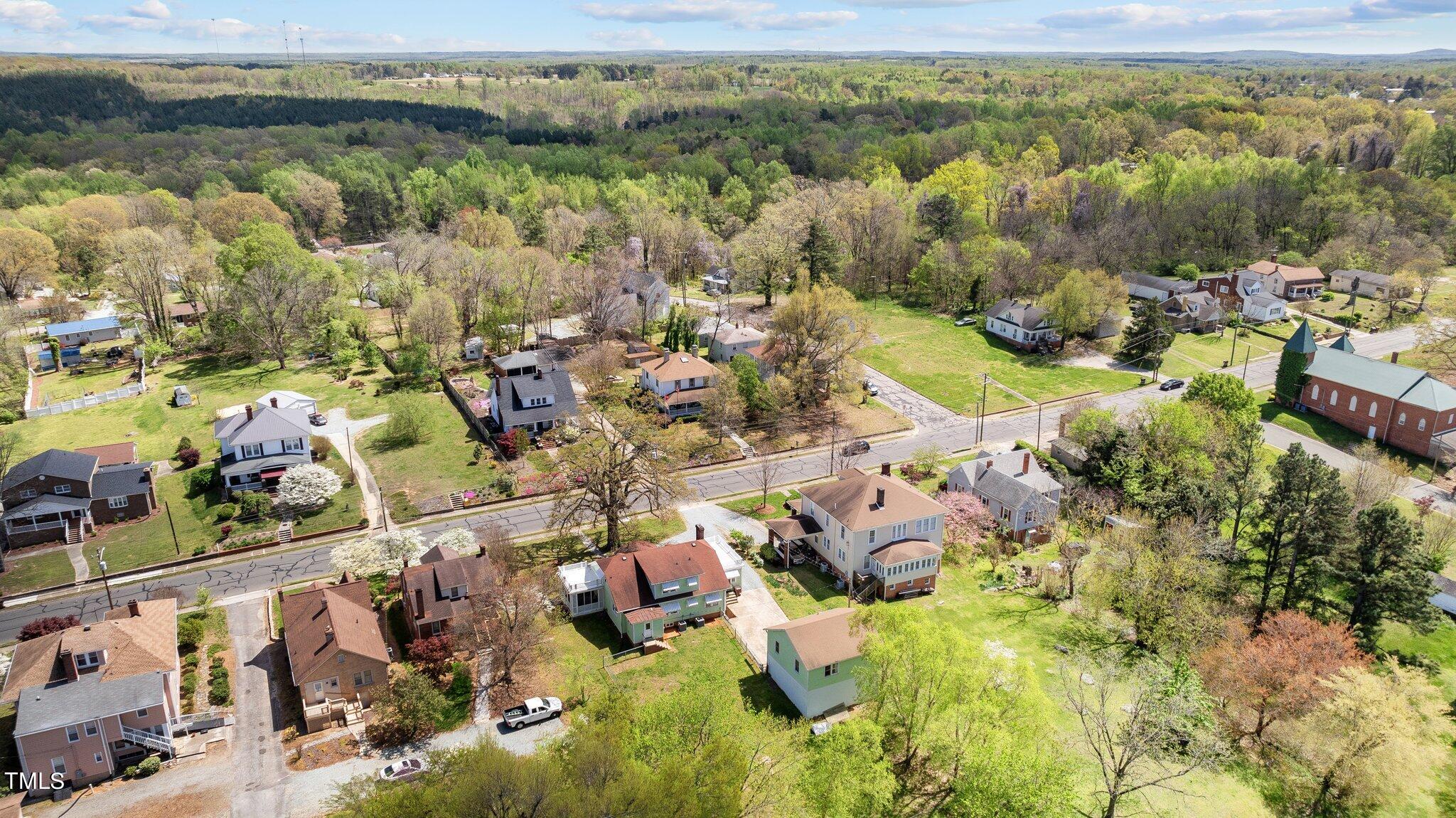 505 South Main Street Roxboro, NC 27573 - Photo 30 of 33 67-web-or-mls-DJI_0246