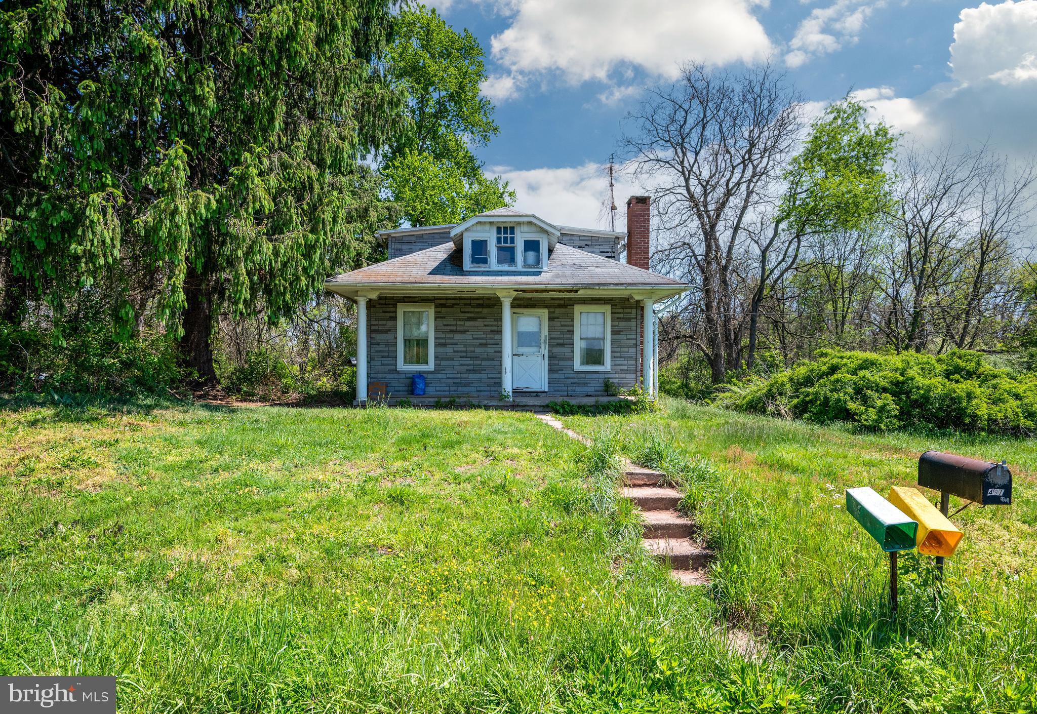 491 Gunhart Road Mohnton, PA 19540 - Photo 5 of 42 Gallery Image 5
