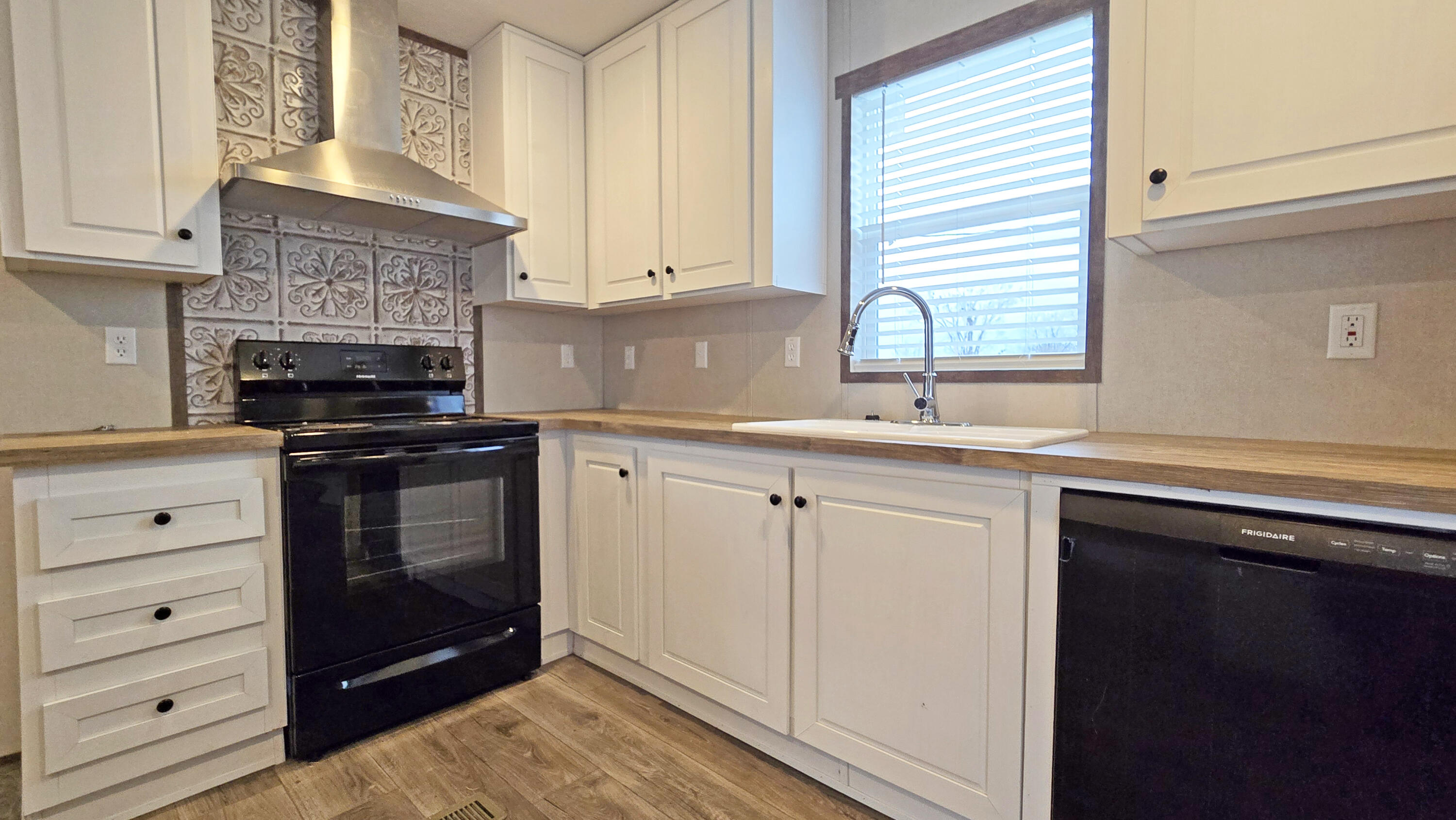 131 New Road Richmond, KY 40475 - Photo 5 of 18 23