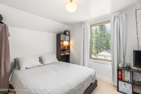$725,000 | 113 West State Street, Marble, CO 81623