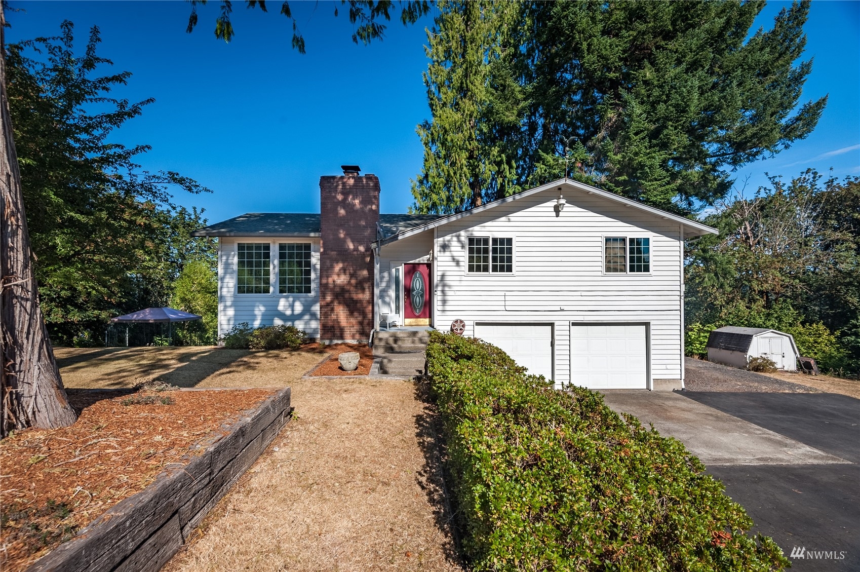 852 Chapman Road Castle Rock, WA 98611 - Photo 1 of 37 Gallery Image 1