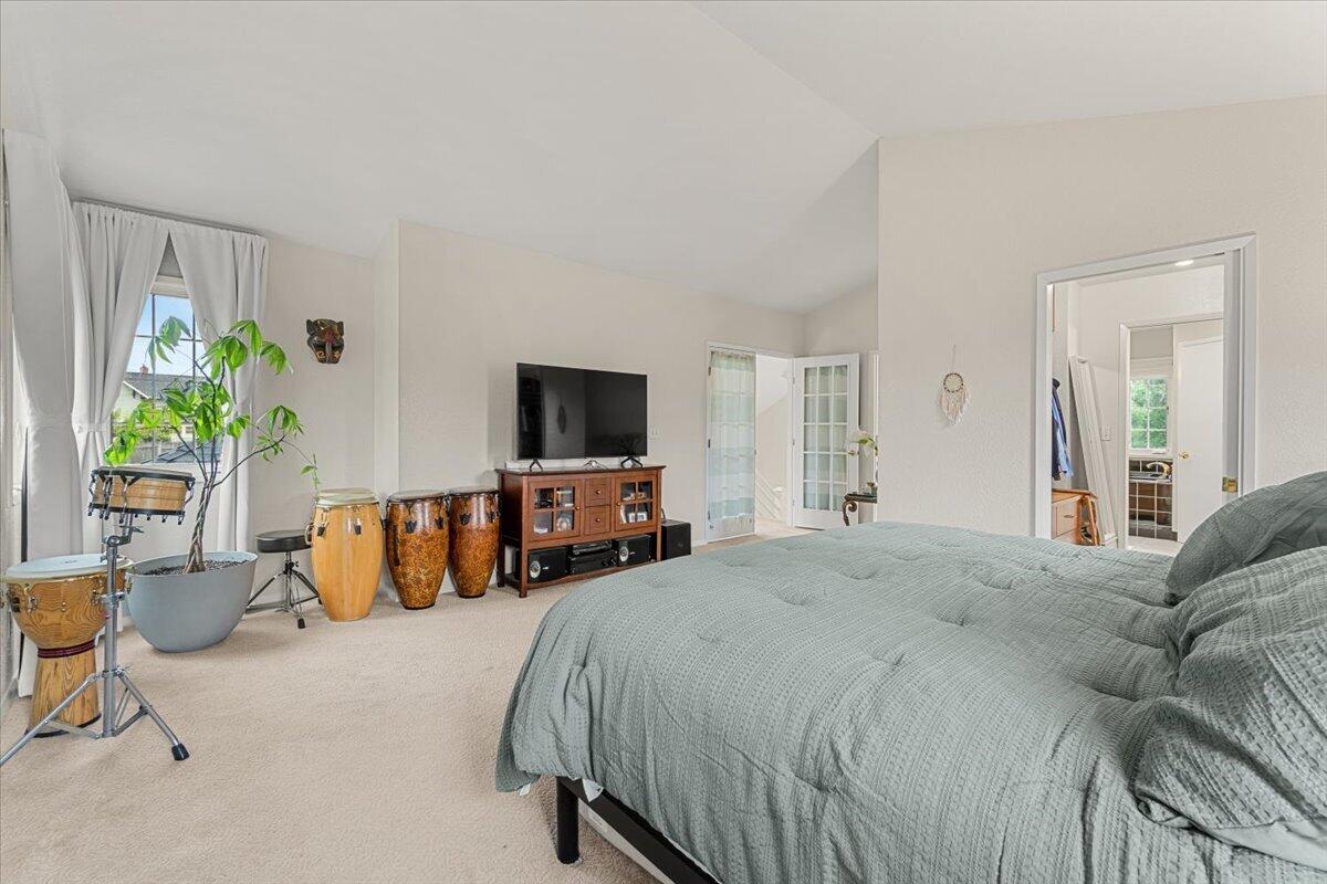521 Nob Hill Road Fortuna, CA 95540 - Photo 17 of 39