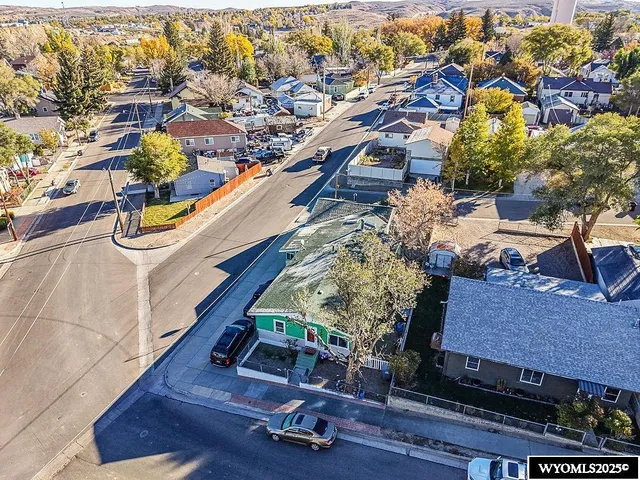 $239,900 | 805 Walnut Street, Rock Springs, WY 82901