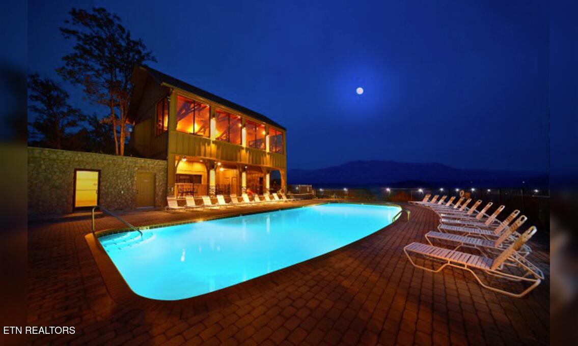 2619 Greystone Ridge Drive Sevierville, TN 37876 - Photo 29 of 35 B69E6FFA-9DF7-4B44-8474-854AA1EDFC8C