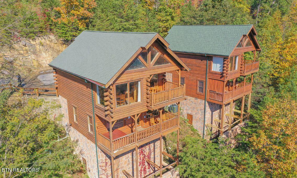 2619 Greystone Ridge Drive Sevierville, TN 37876 - Photo 5 of 35 BC9C09C8-7582-4993-B4D0-5E0A2FF42D93