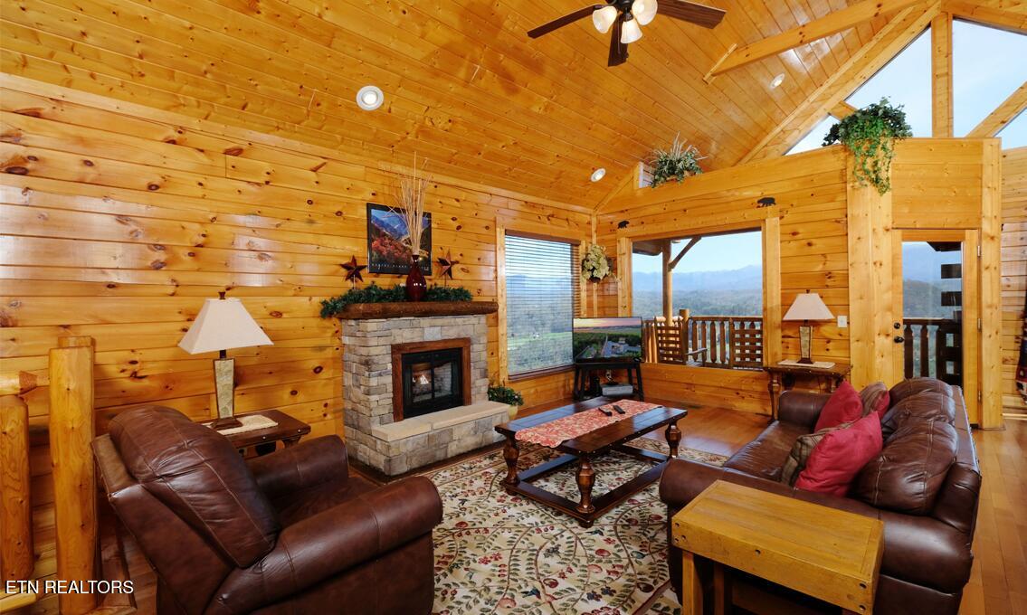 2619 Greystone Ridge Drive Sevierville, TN 37876 - Photo 9 of 35 9DA03917-1225-4DD3-9E2E-F22BA697EB57