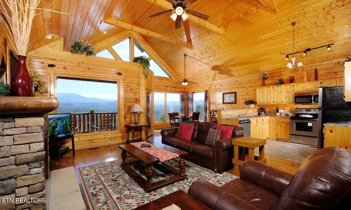 2619 Greystone Ridge Drive Sevierville, TN 37876 - Photo 10 of 35 9FCDE63E-32E2-4046-A73F-52B3C82B9121