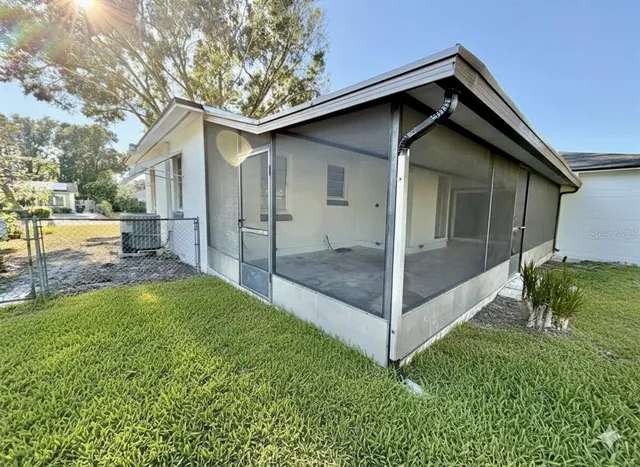$2,650 | 1017 West Blann Drive, Tampa, FL 33603