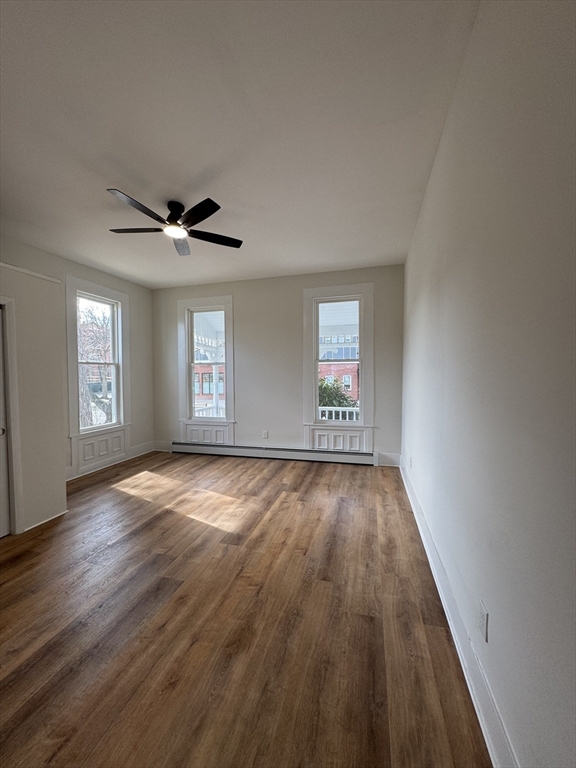 192 Chestnut Street Holyoke, MA 01040 - Photo 12 of 42