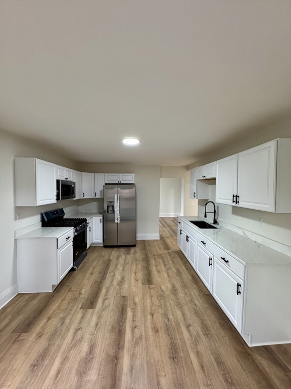 192 Chestnut Street Holyoke, MA 01040 - Photo 20 of 42