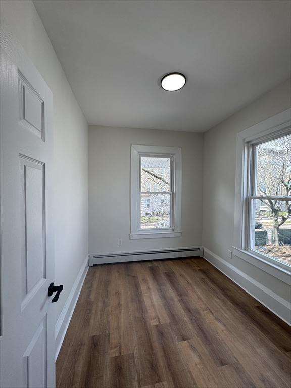 192 Chestnut Street Holyoke, MA 01040 - Photo 28 of 42