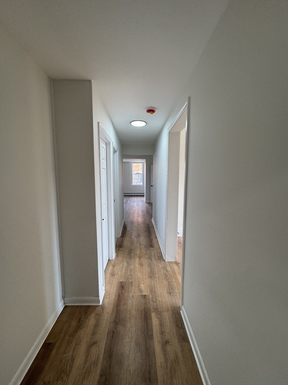 192 Chestnut Street Holyoke, MA 01040 - Photo 4 of 42