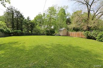 727 Edgar Road Webster Groves, MO 63119 - Photo 19 of 23 Gallery Image 19