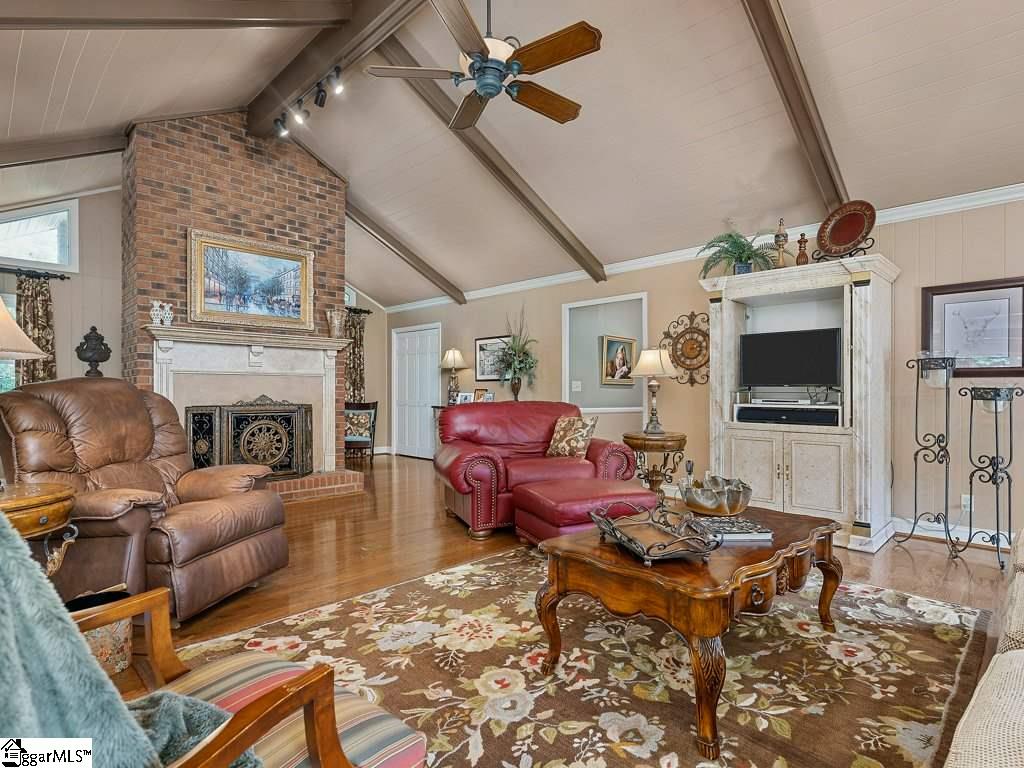 246 Green Lake Road Chesnee, SC 29323 - Photo 8 of 36