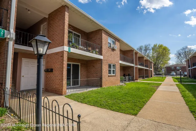 $2,000 | 199 West End Avenue, Unit BLDG 1 10, Long Branch, NJ 07740