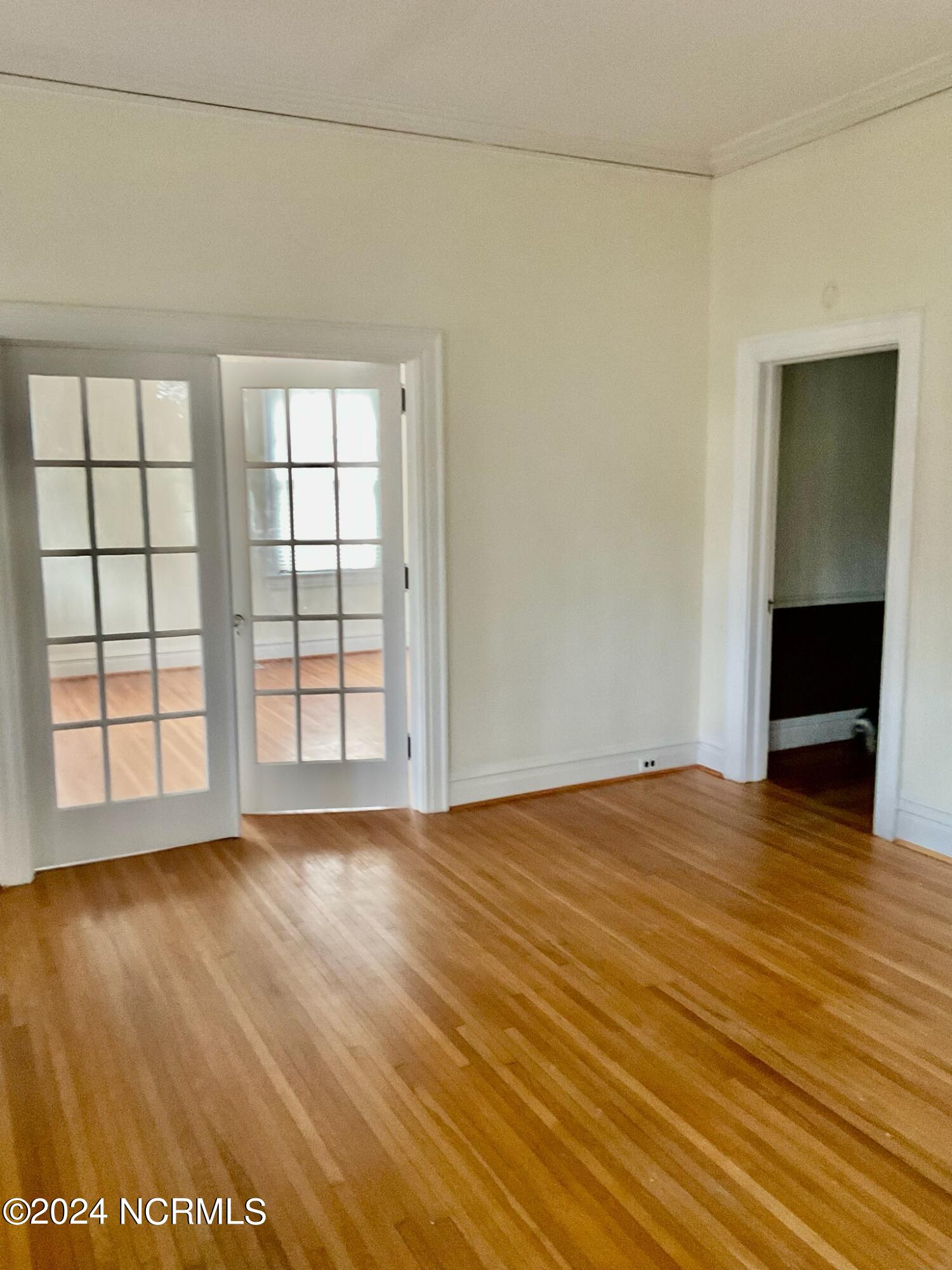 211 Everett Street Rockingham, NC 28379 - Photo 8 of 31 family room