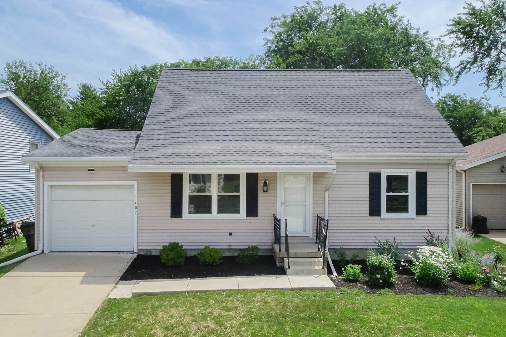 1407 Ridgeport Avenue Bloomington, IL 61704 - Photo 35 of 41