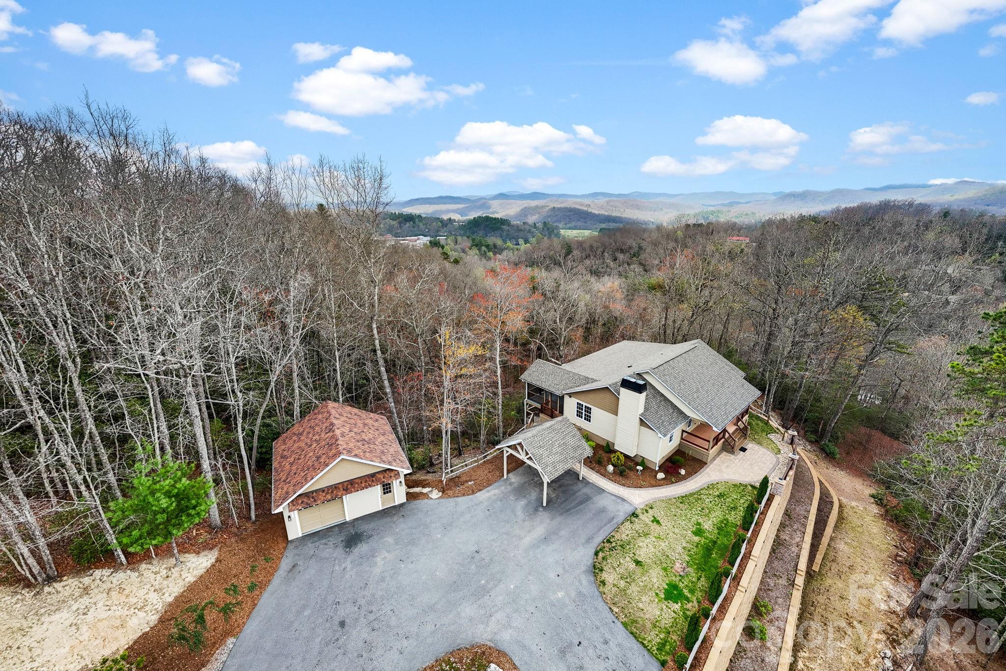 362 South Gray Fox Road Rosman, NC 28772 - Photo 3 of 32