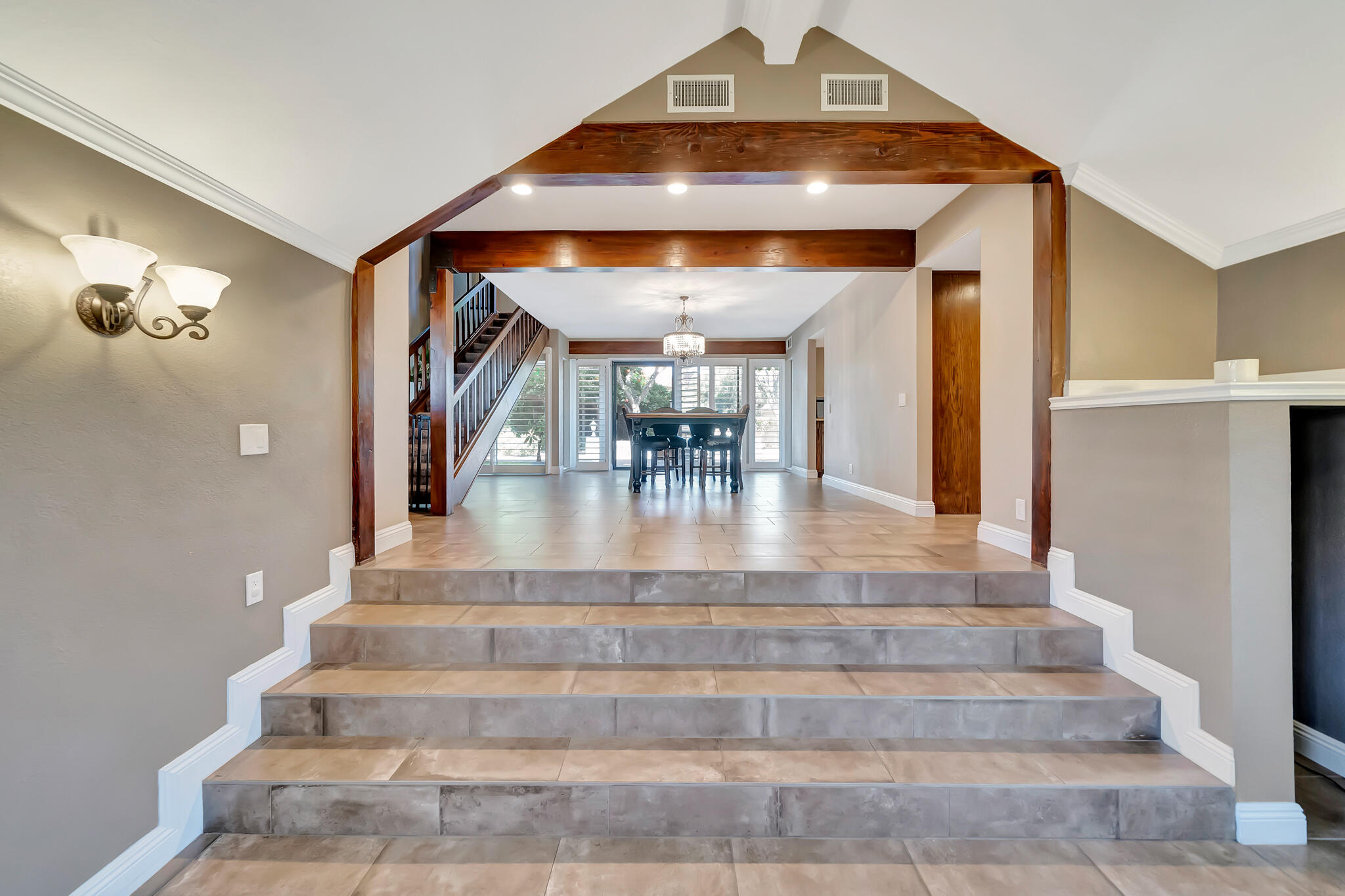 39844 Golfers Drive Palmdale, CA 93551 - Photo 18 of 87 a view of entryway and hall with wooden floor