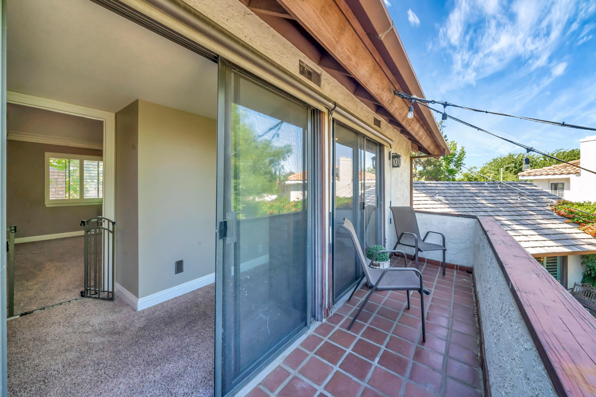 39844 Golfers Drive Palmdale, CA 93551 - Photo 45 of 87 a view of a balcony