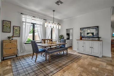 $1,075,000 | 5935 River Forest Circle, Bradenton, FL 34203