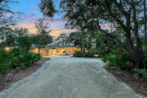 $1,075,000 | 5935 River Forest Circle, Bradenton, FL 34203