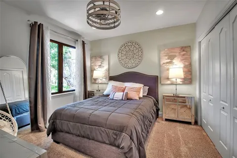 $1,075,000 | 5935 River Forest Circle, Bradenton, FL 34203