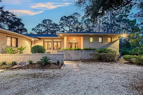 $1,075,000 | 5935 River Forest Circle, Bradenton, FL 34203