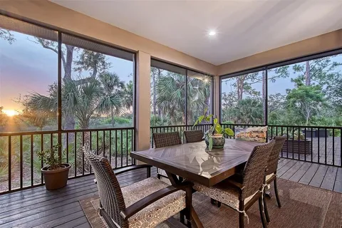 $1,075,000 | 5935 River Forest Circle, Bradenton, FL 34203