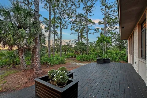 $1,075,000 | 5935 River Forest Circle, Bradenton, FL 34203