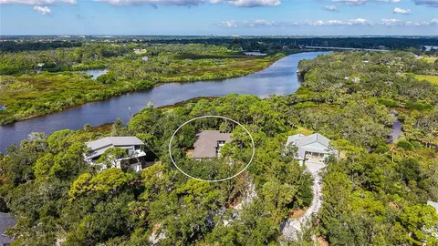 $1,075,000 | 5935 River Forest Circle, Bradenton, FL 34203