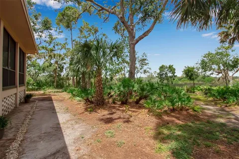 $1,075,000 | 5935 River Forest Circle, Bradenton, FL 34203