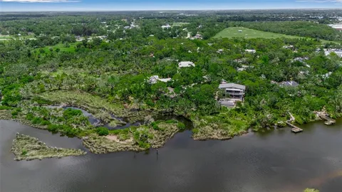 $1,075,000 | 5935 River Forest Circle, Bradenton, FL 34203