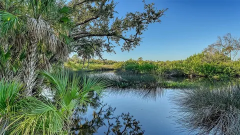 $1,075,000 | 5935 River Forest Circle, Bradenton, FL 34203