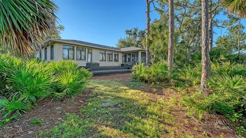 $1,075,000 | 5935 River Forest Circle, Bradenton, FL 34203