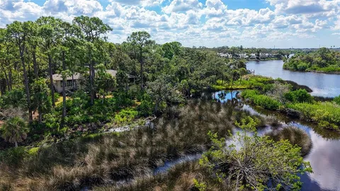 $1,075,000 | 5935 River Forest Circle, Bradenton, FL 34203