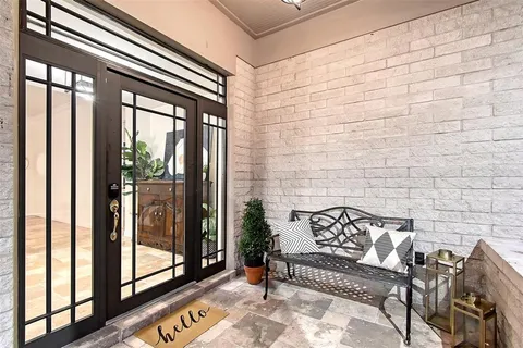 $1,075,000 | 5935 River Forest Circle, Bradenton, FL 34203