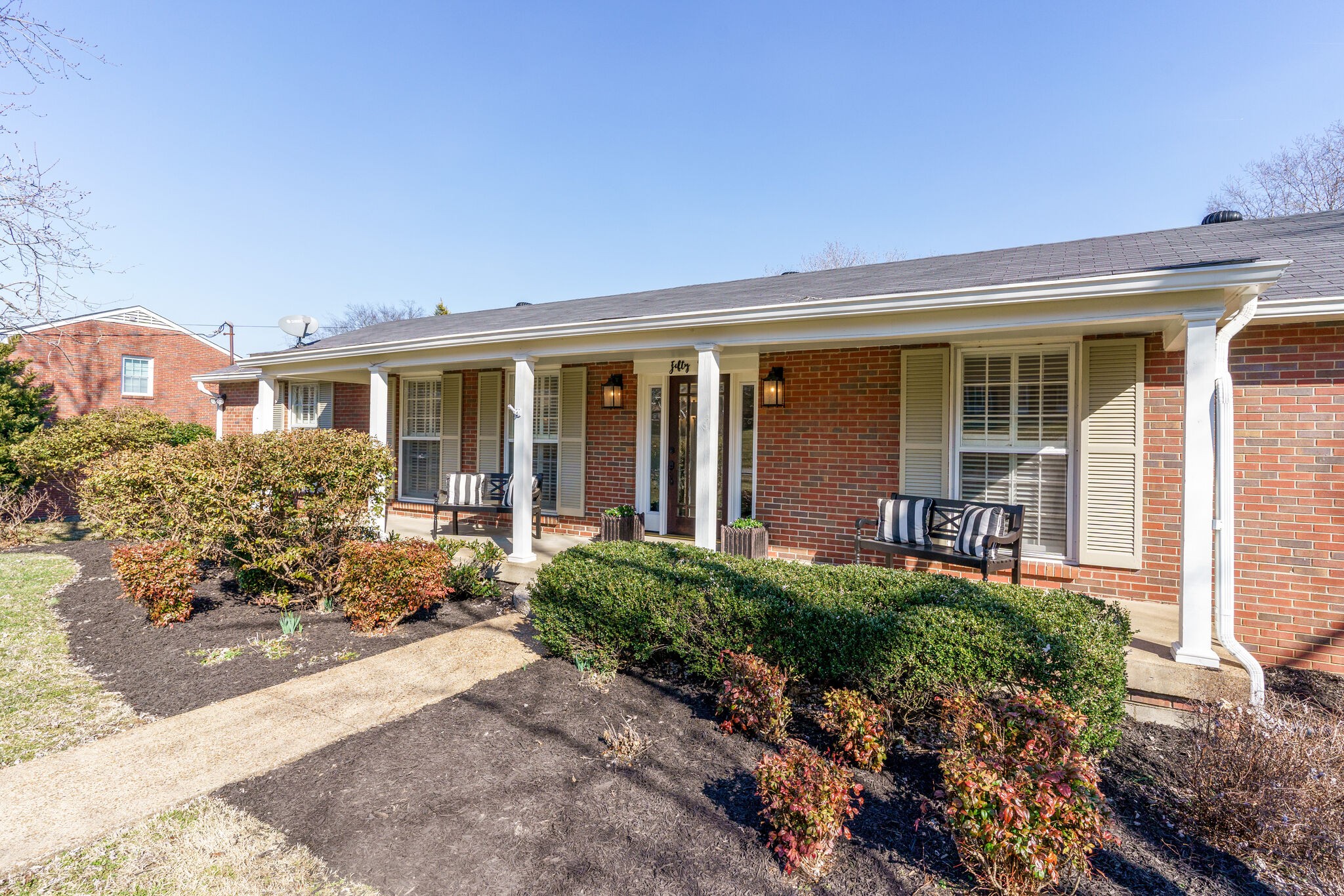 56 Vaughns Gap Road Nashville, TN 37205 - Photo 4 of 33 Gallery Image 4