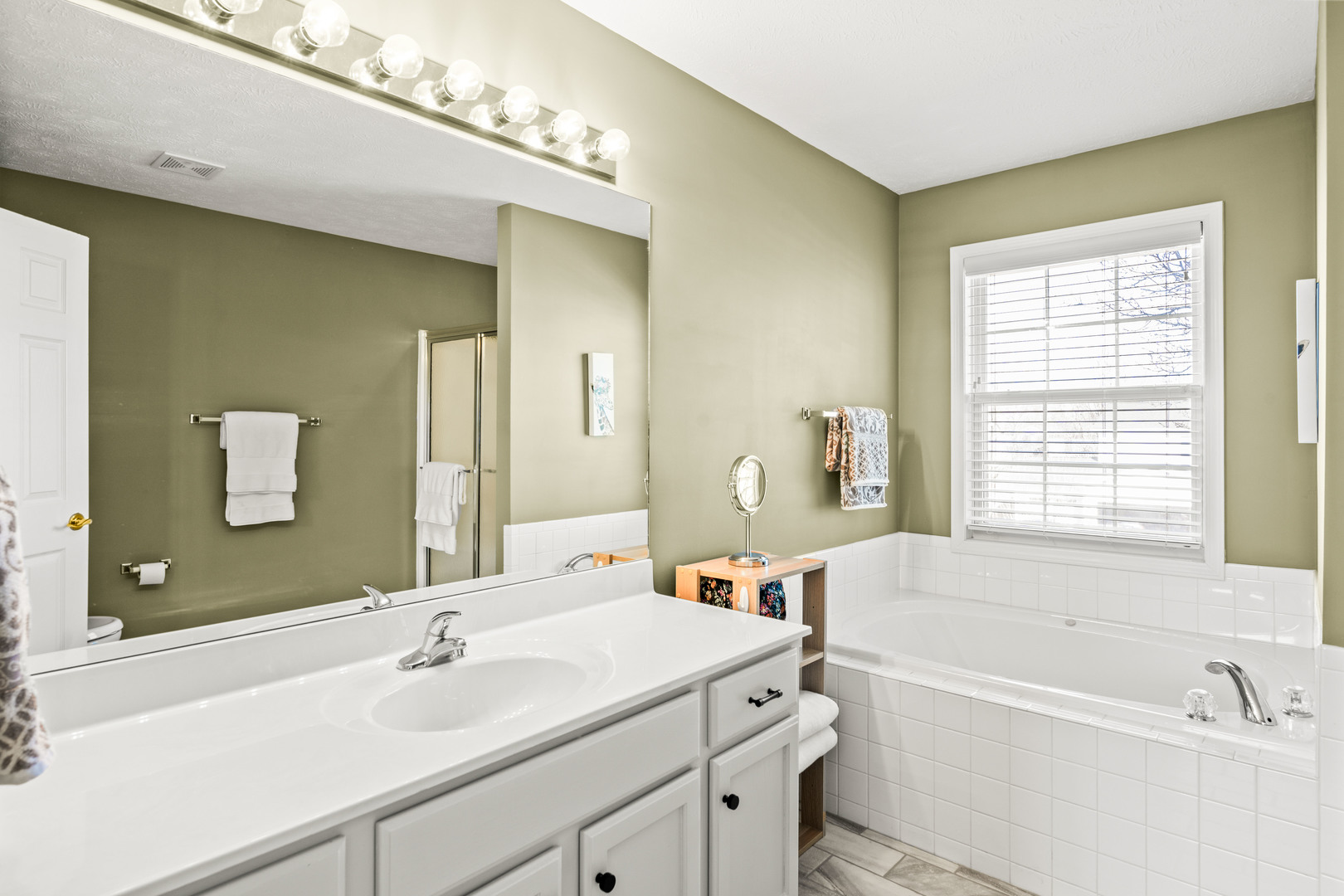 3121 Auburn Road Bloomington, IL 61704 - Photo 36 of 49 Gallery Image 36