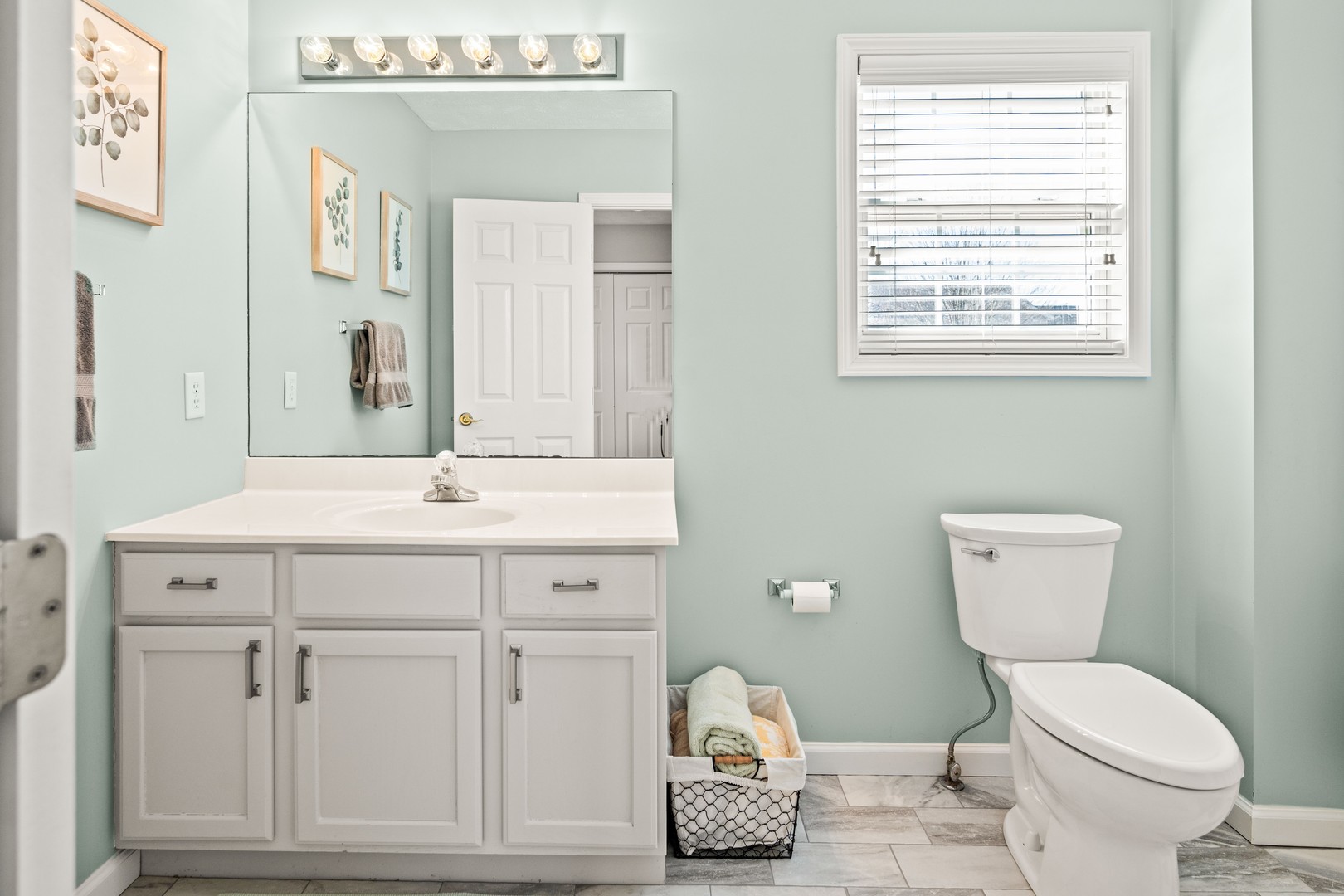 3121 Auburn Road Bloomington, IL 61704 - Photo 42 of 49 Gallery Image 42