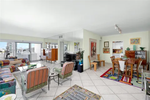 $890,000 | 3 Island Avenue, Unit 15C, Miami Beach, FL 33139