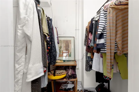 $890,000 | 3 Island Avenue, Unit 15C, Miami Beach, FL 33139