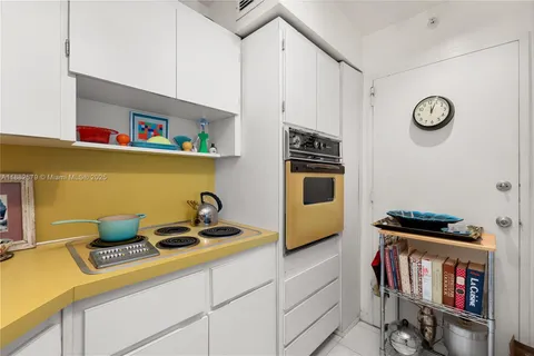 $890,000 | 3 Island Avenue, Unit 15C, Miami Beach, FL 33139